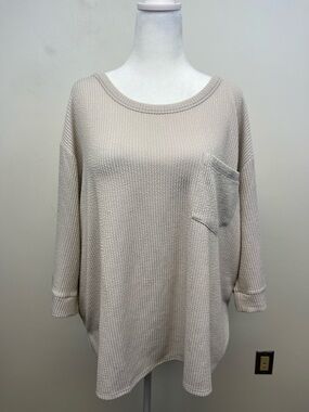 Andrée by Unit Ribbed Textured Light Grey Oversized Casual Stretchy Top 1X